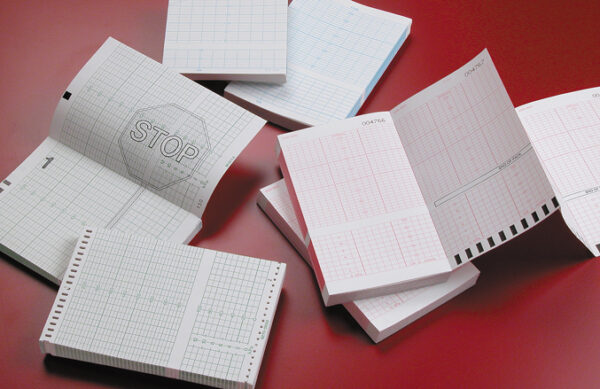 اوراق تخطيط  الجنين  CTG RECORDING PAPER